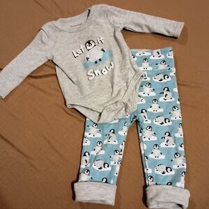 Harry + Violet 2pc‎ Winter Snow Penguin Set